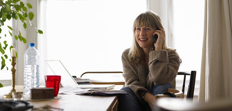 woman looking to apply for a mortgage after bankruptcy